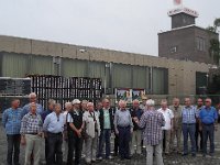 mc tour15 (2)  Das obligatorische Lied wird wieder gesungen, die wenigen Zuhörer sind beeindruckt.